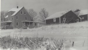 Mellen Farmhouse C 1960