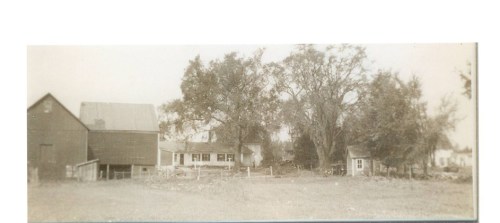 winn-barn-and-house-e1536925214432.jpg