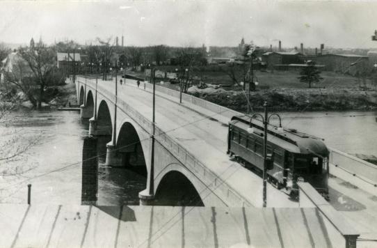 Trolley on Bridge C 1910